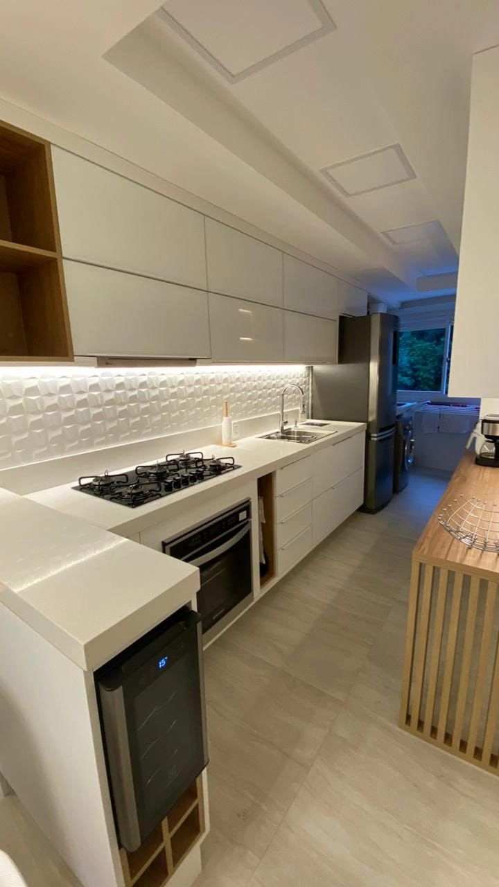 Cozinhas Planejadas — executado pela Marmoraria DJK